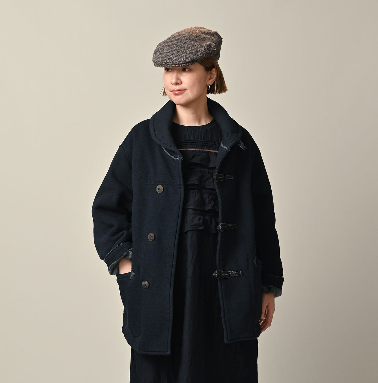 Hokkaido Hon Urake 908 Coat Female Model