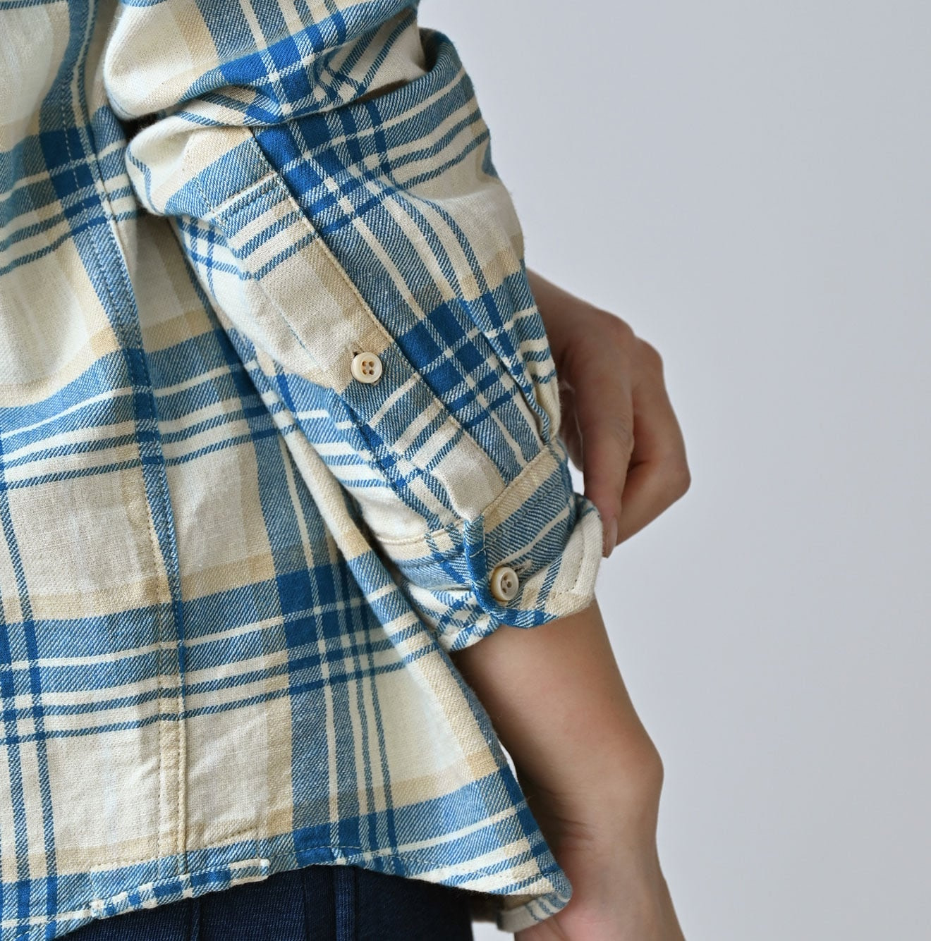 Indian Double Woven 908 Ocean Button Down Shirt Detail