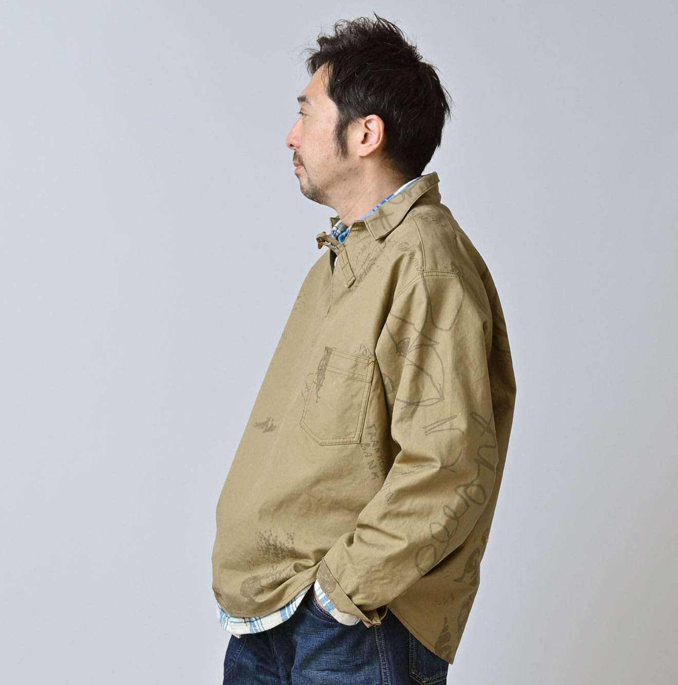 Duck Doodle Print 908 Duffer Shirt Male Model