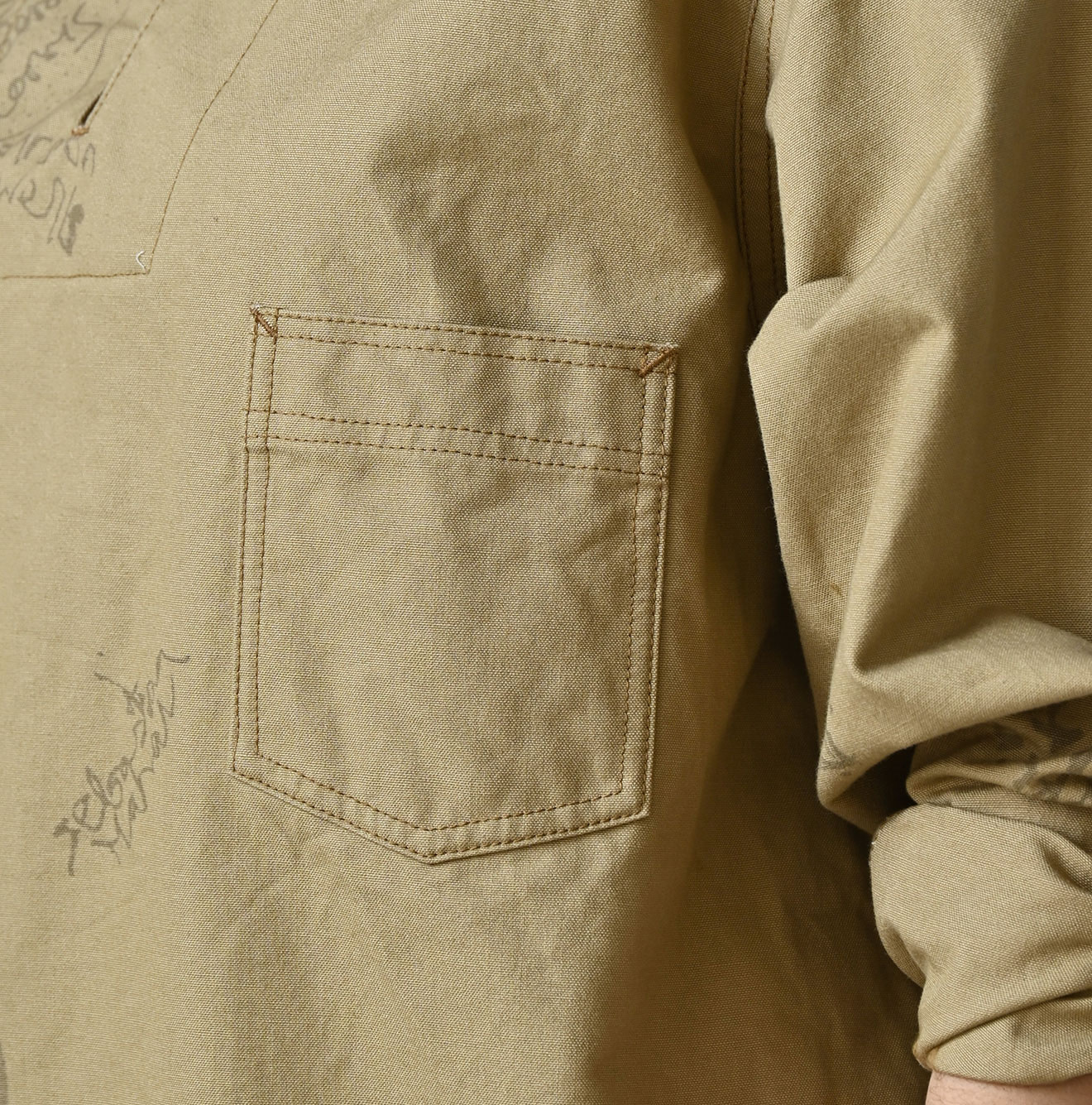 Duck Doodle Print 908 Duffer Shirt Detail