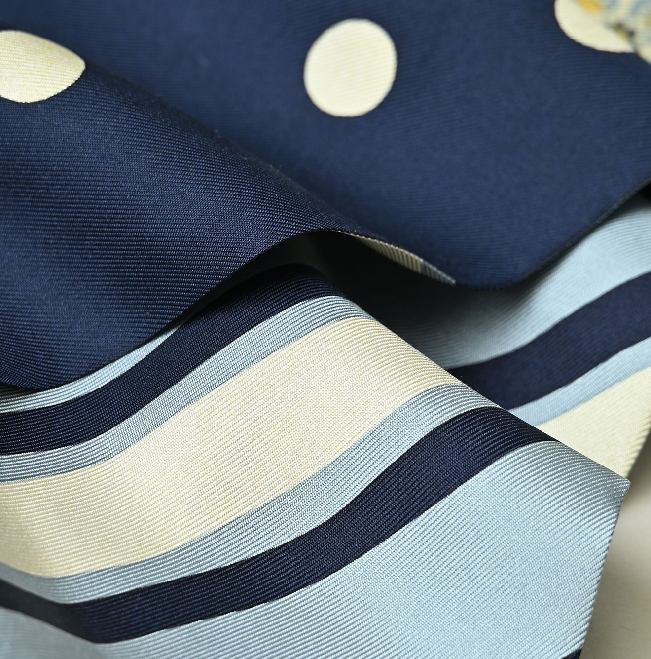 Silk Preppy Mix Kombu Detail