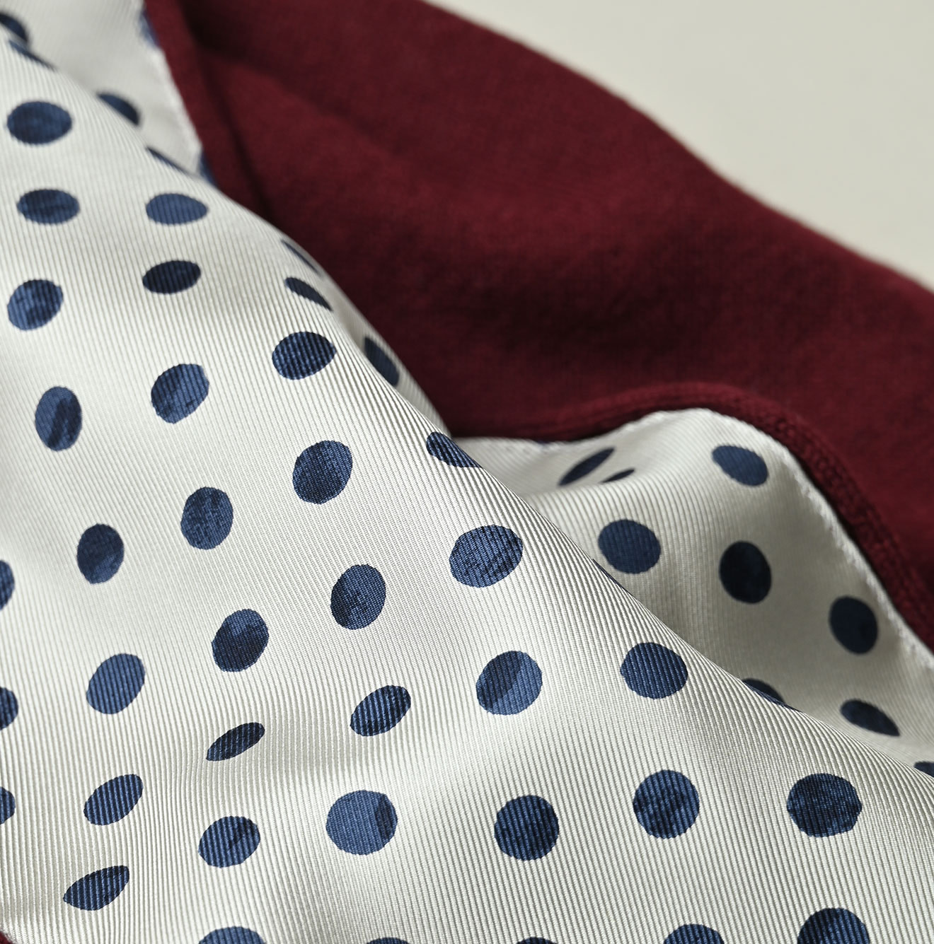 Super Gauze x Silk Tie Detail