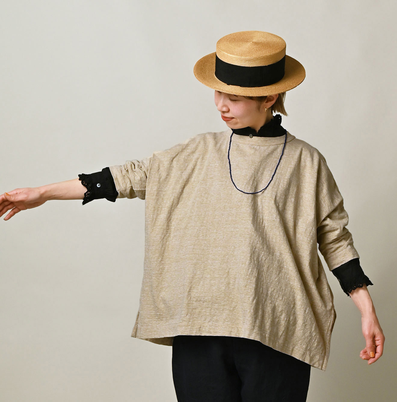 Top Tenjiku Big Slit T-shirt Female Model