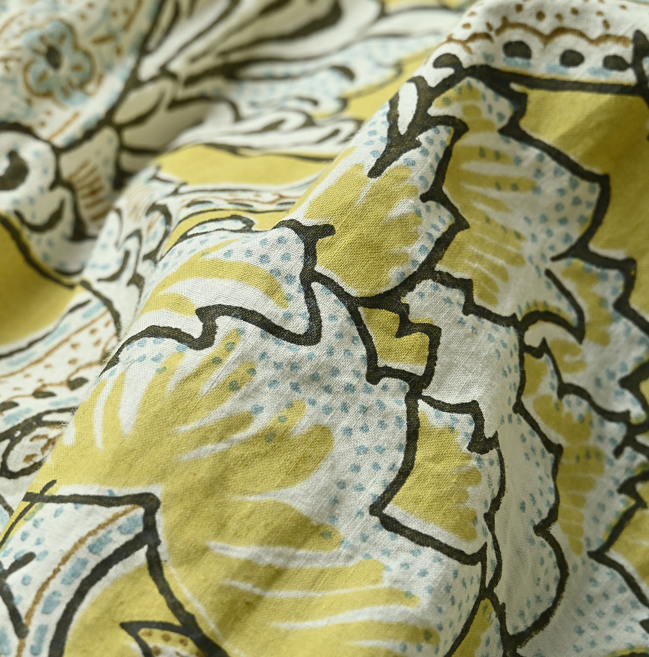 Indian Khadi Flower Sarasa Print Easy Gather Skirt Detail