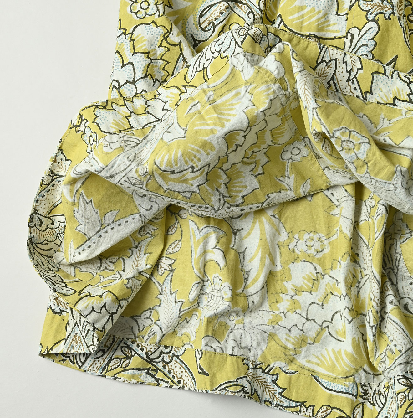 Indian Khadi Flower Sarasa Print Easy Gather Skirt Detail