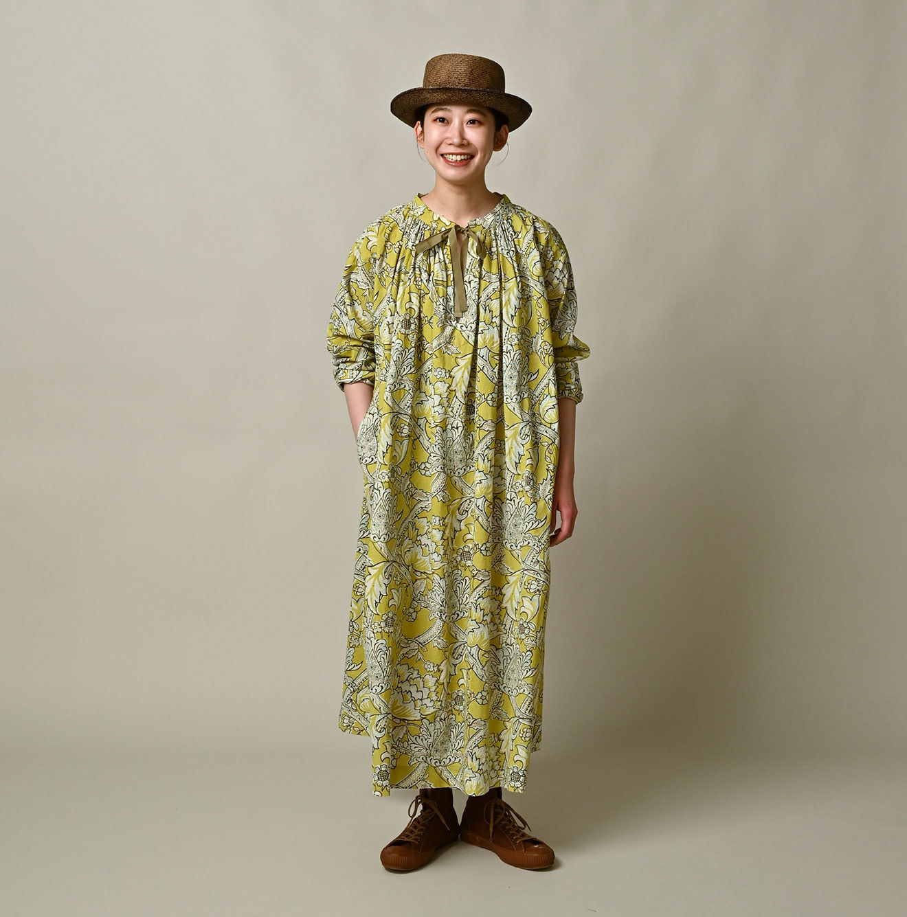 Indian Khadi Flower Sarasa Print Chou Chou Smock Dress Female Model