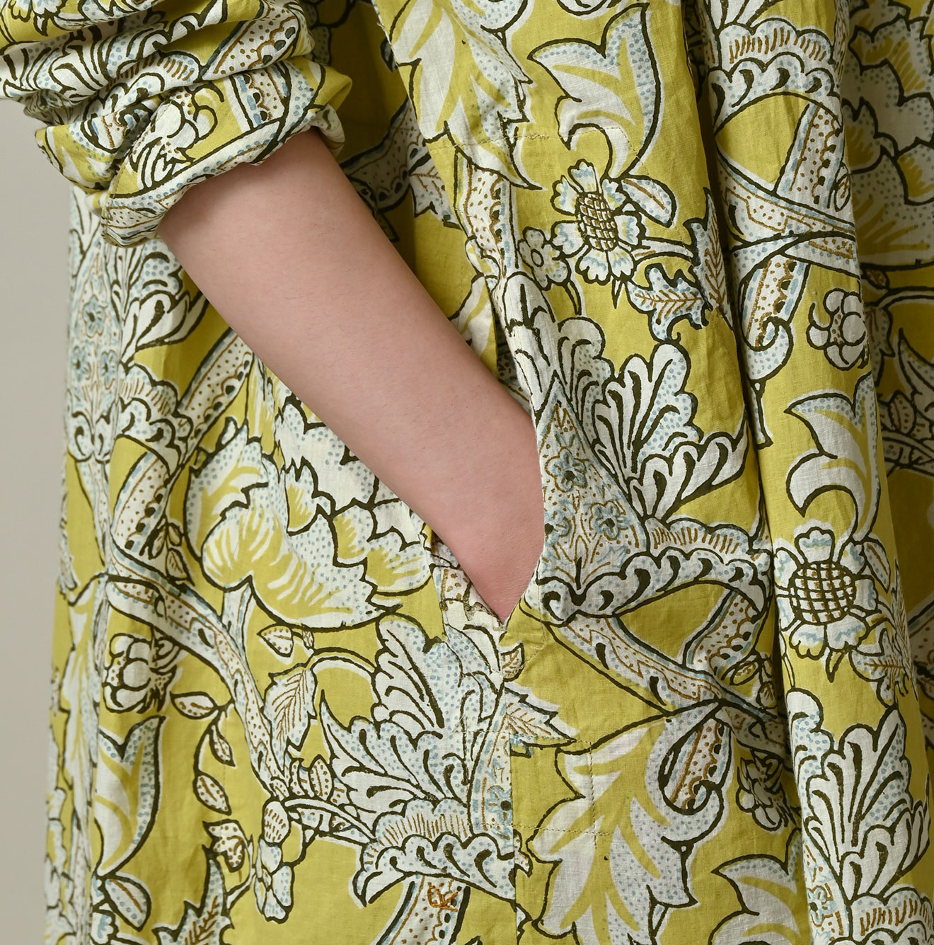 Indian Khadi Flower Sarasa Print Chou Chou Smock Dress Detail