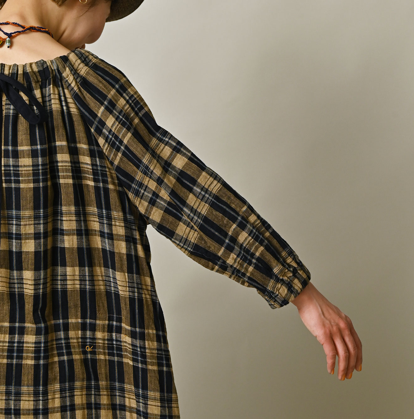 Indigo Double Woven Shirring Dress Detail