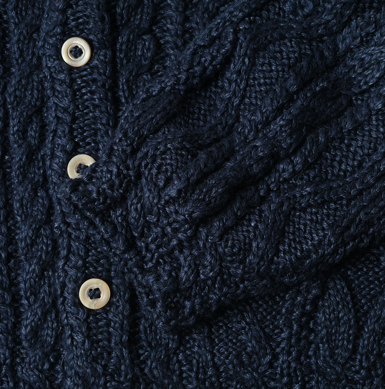 Zakkuri Linen Knitting Pattern Bolero Detail