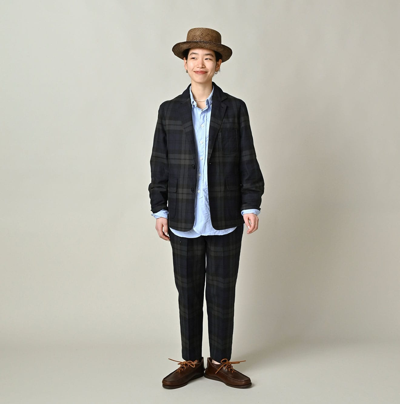 Gabardine Bulltile 908 Miyuki Jacket Female Model