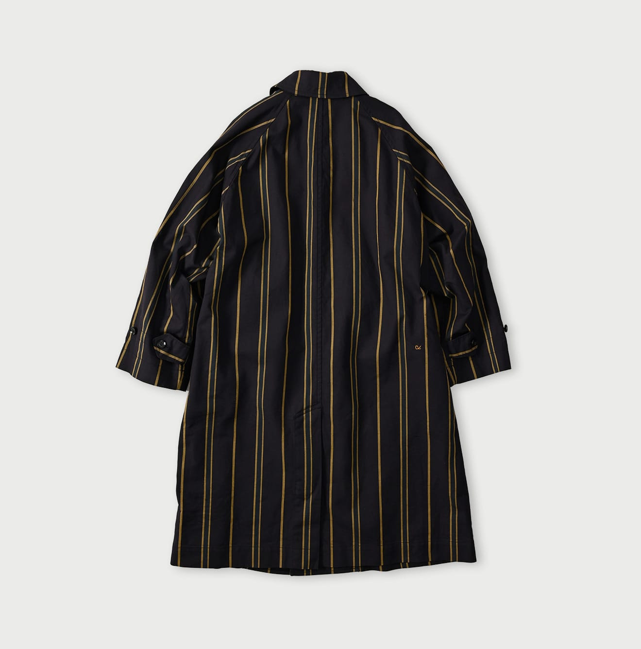 Gabardine Bulltile 908 Soutien Collar Coat Back