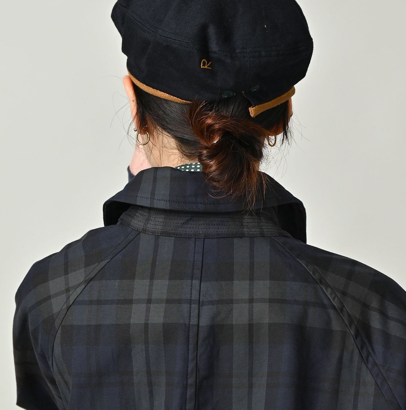 Gabardine Bulltile 908 Soutien Collar Coat Detail