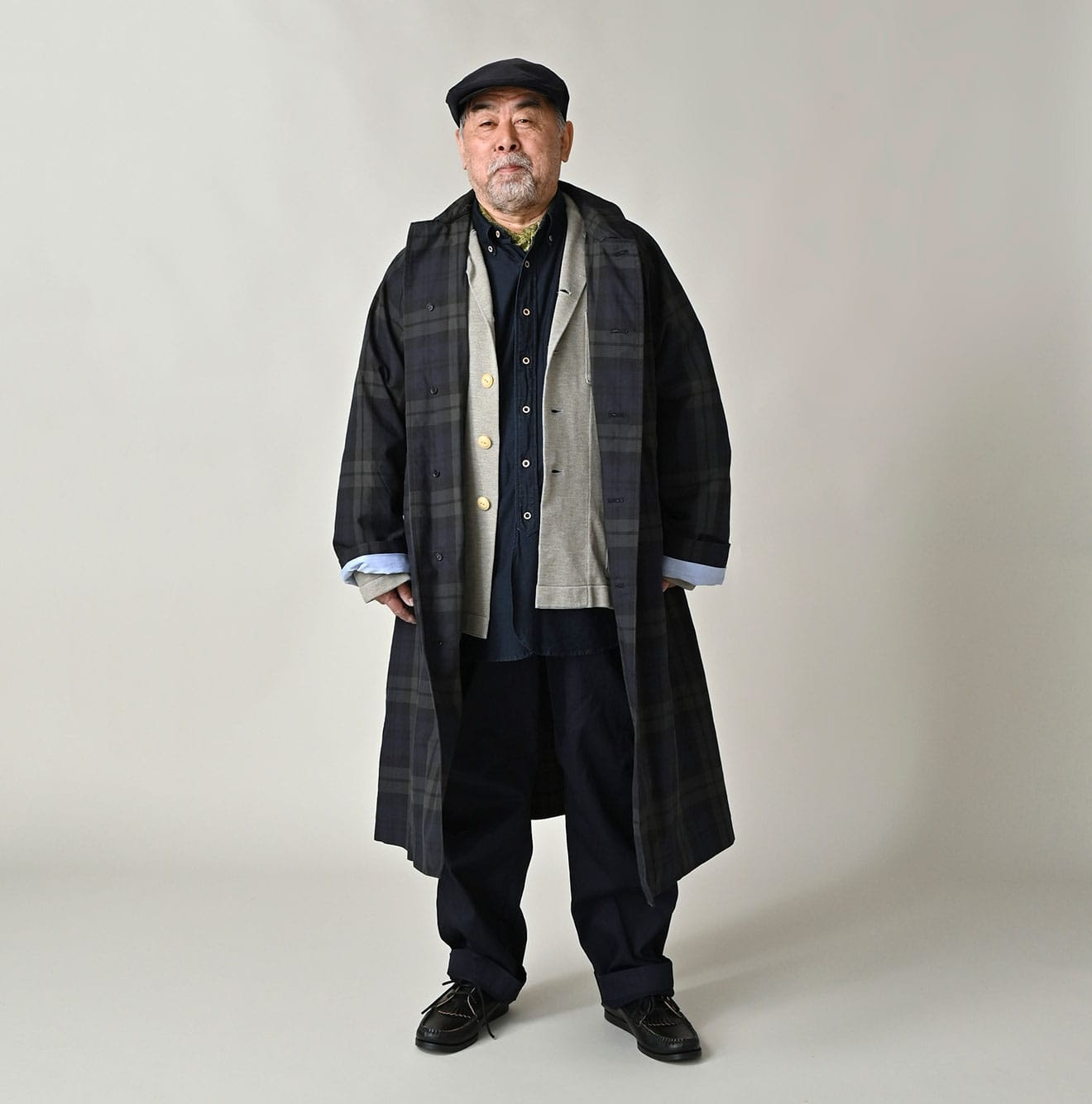 Gabardine Bulltile 908 Soutien Collar Coat Male Model