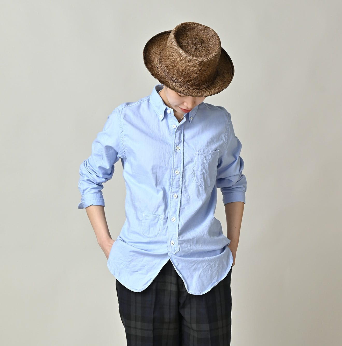 Supima OX 908 Loafer Button Down Shirt Female Model