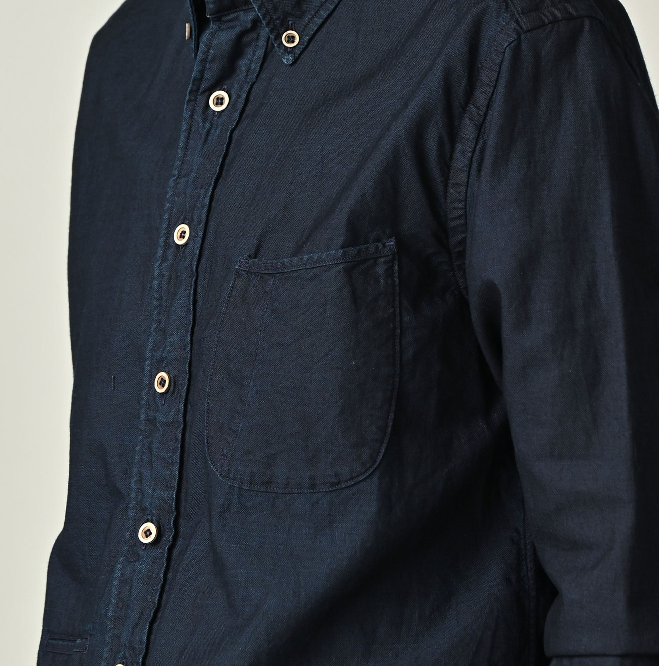Indigo Supima OX 908 Loafer Button Down Shirt Detail