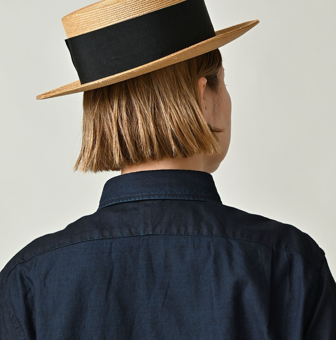 Indigo Supima OX 908 Loafer Button Down Shirt Detail