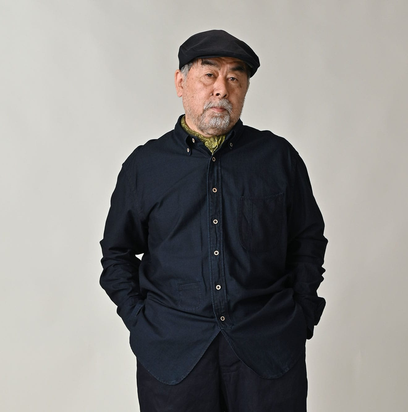 Indigo Supima OX 908 Loafer Button Down Shirt Male Model