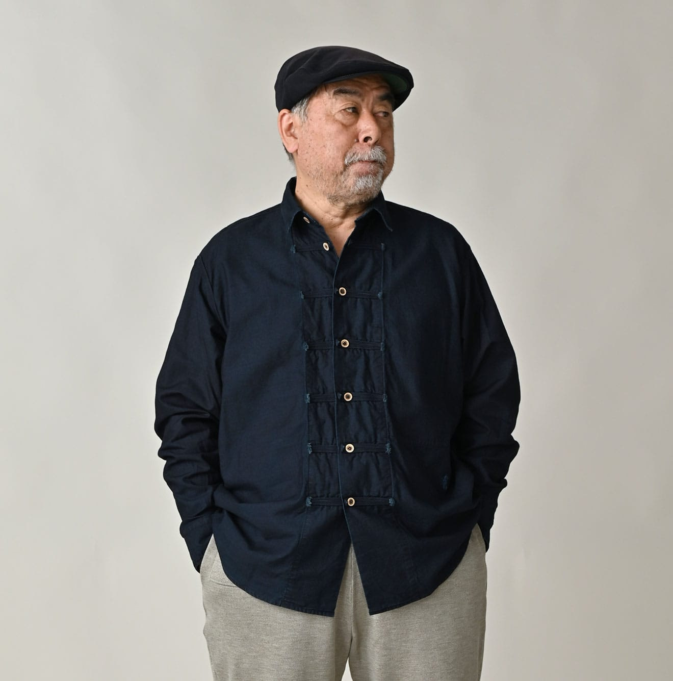 Indigo Supima OX 908 8-knot Shirt Male Model