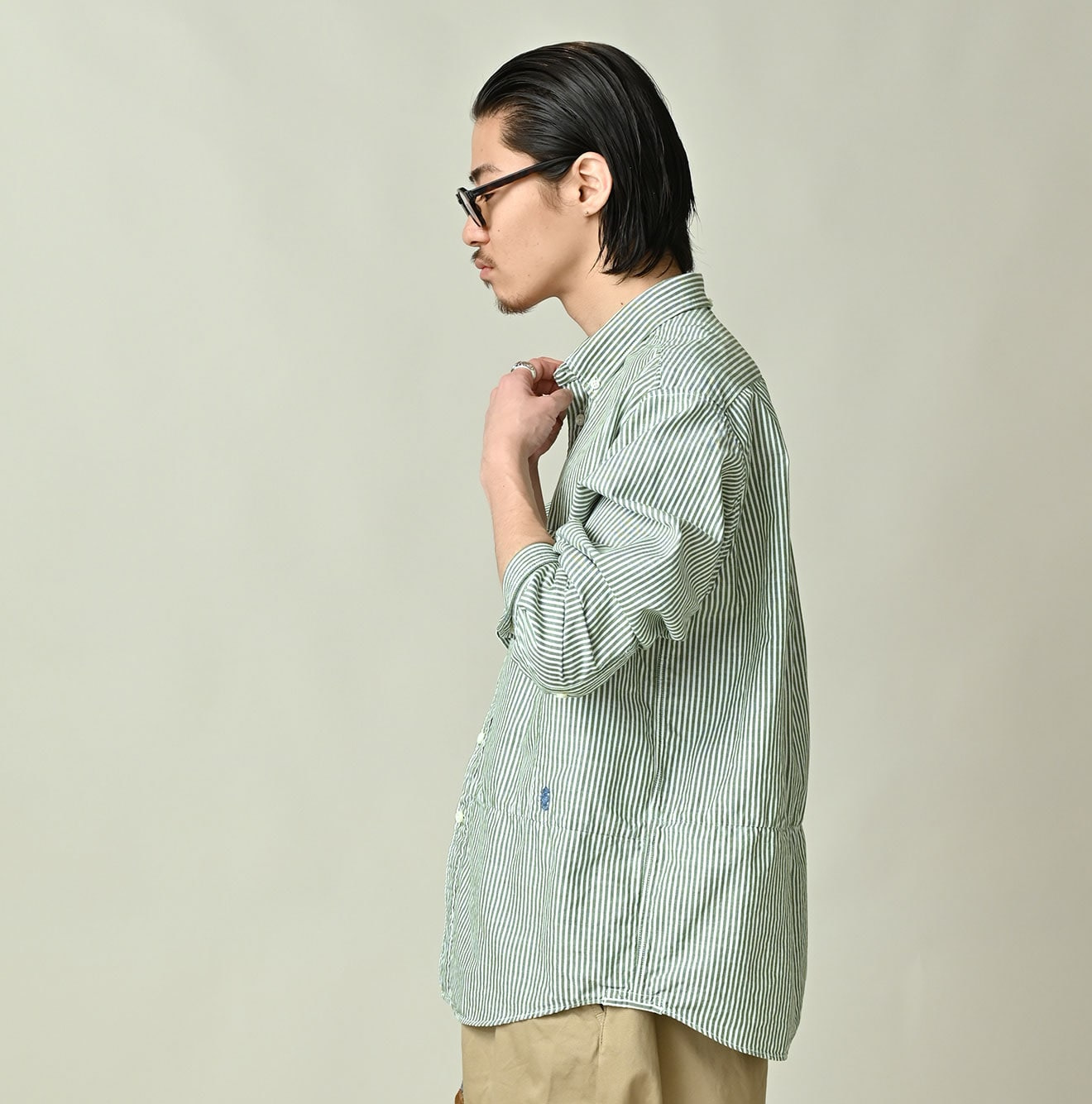 Supima OX 908 Ocean Canvas Shirt Male Model