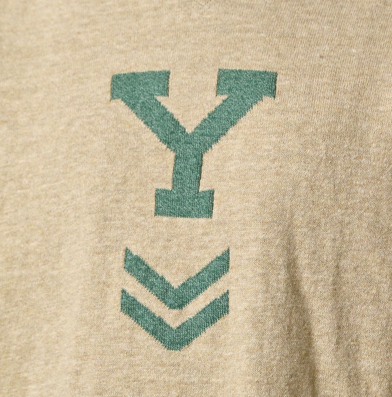 Reversible Jacquard 908 T-shirt Detail