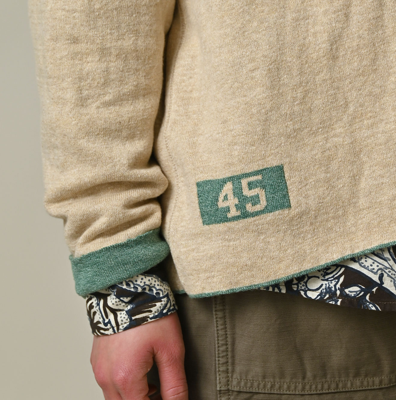 Reversible Jacquard 908 T-shirt Detail