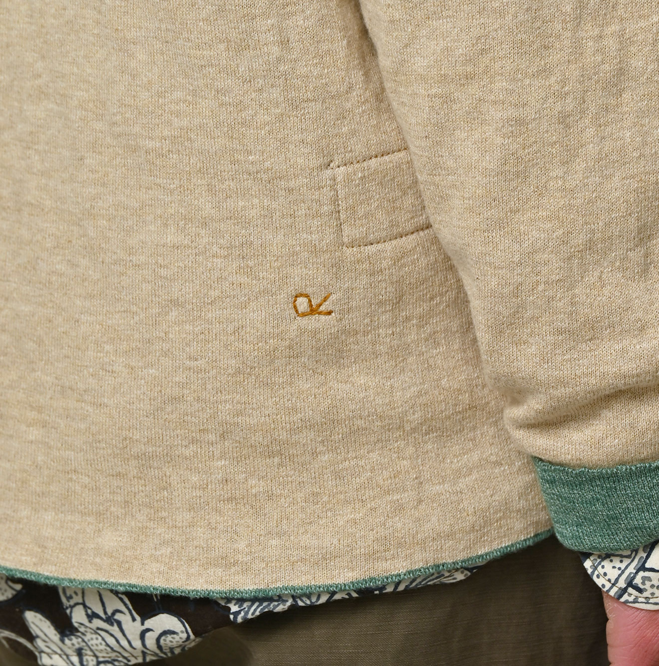 Reversible Jacquard 908 T-shirt Detail