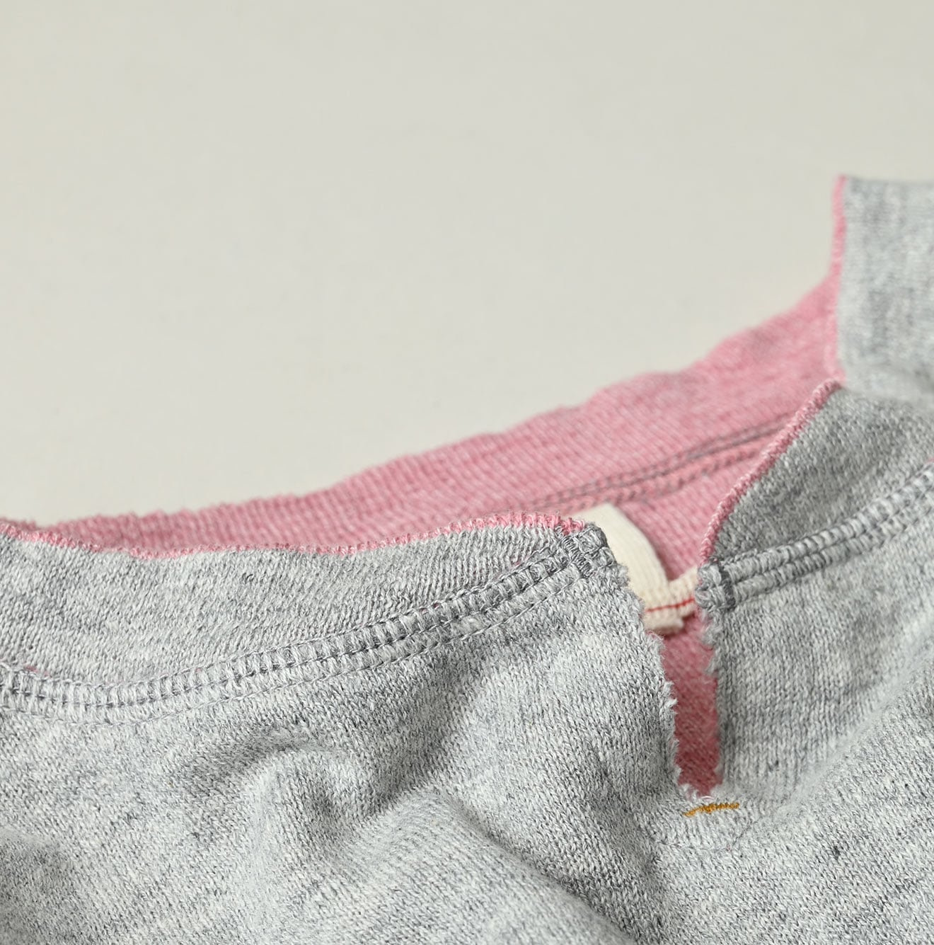 Reversible Jacquard 908 T-shirt Detail