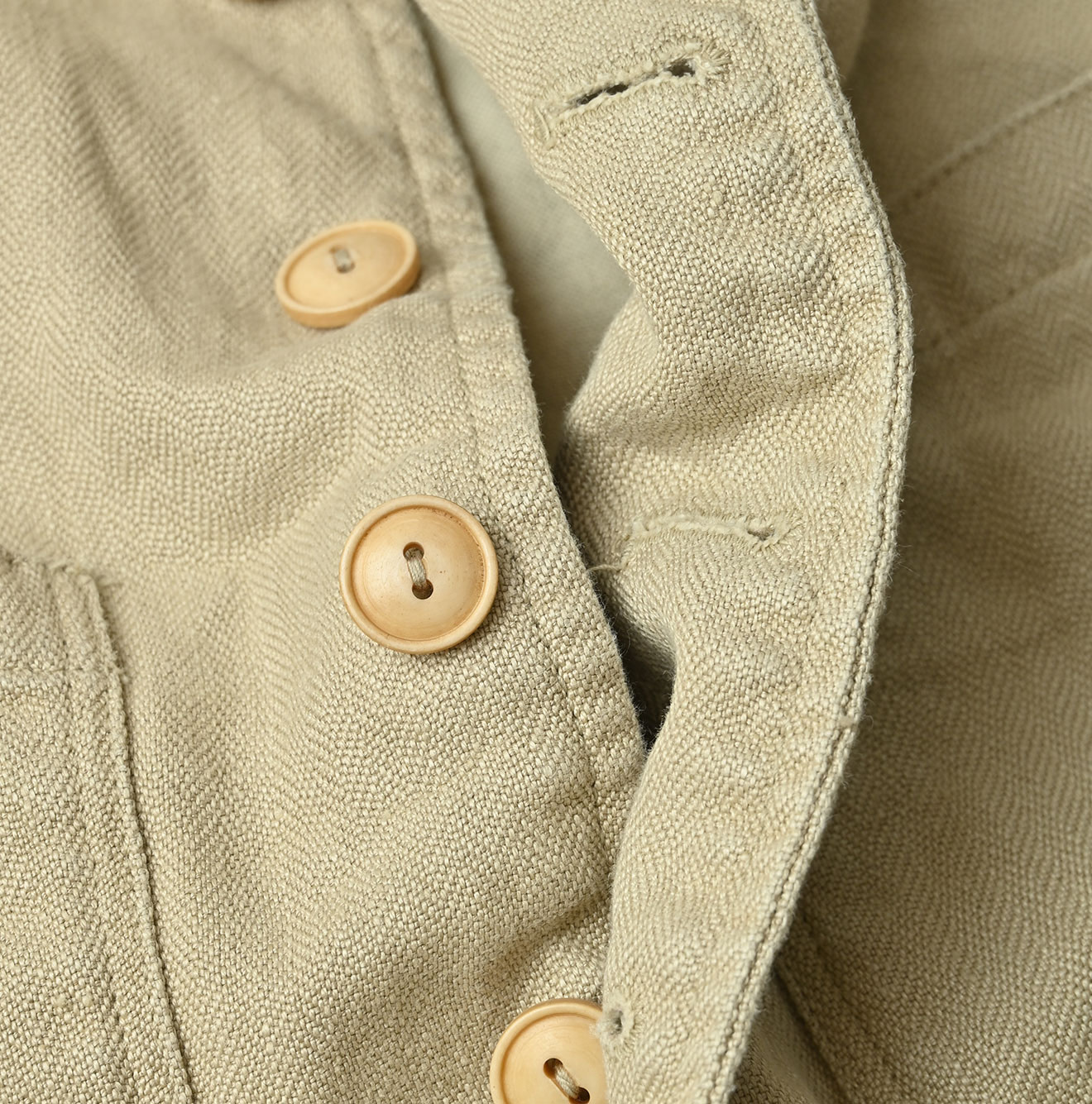 Linen Herringbone 908 Vest Detail