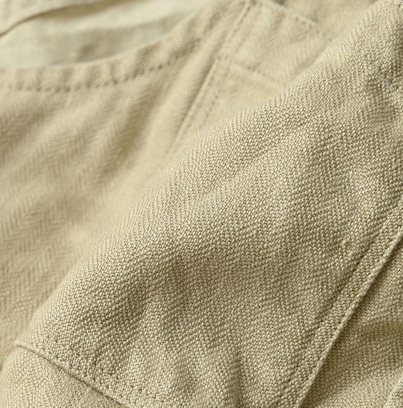 Linen Herringbone 908 Vest Detail