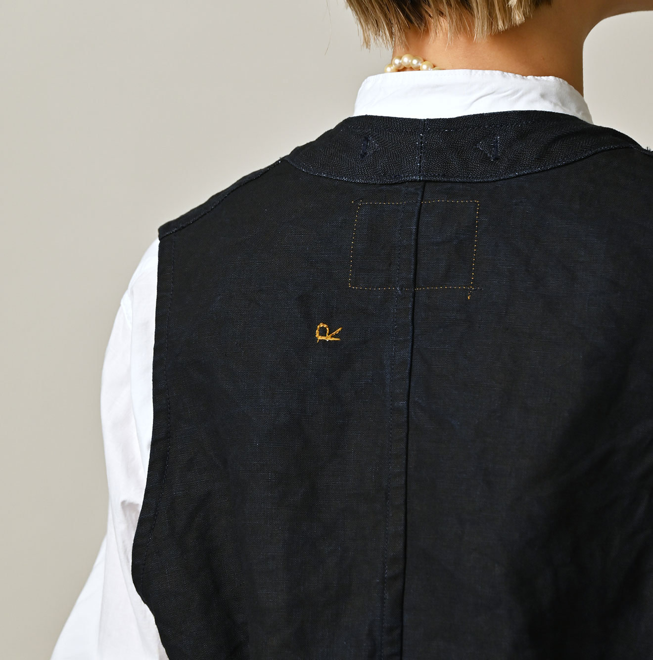 Indigo Linen Herringbone 908 Vest Detail