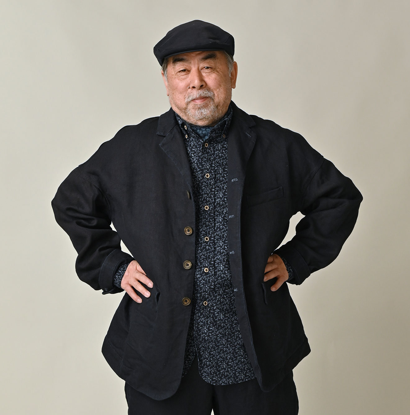 Indigo Linen Herringbone 908 Uma Jacket Male Model