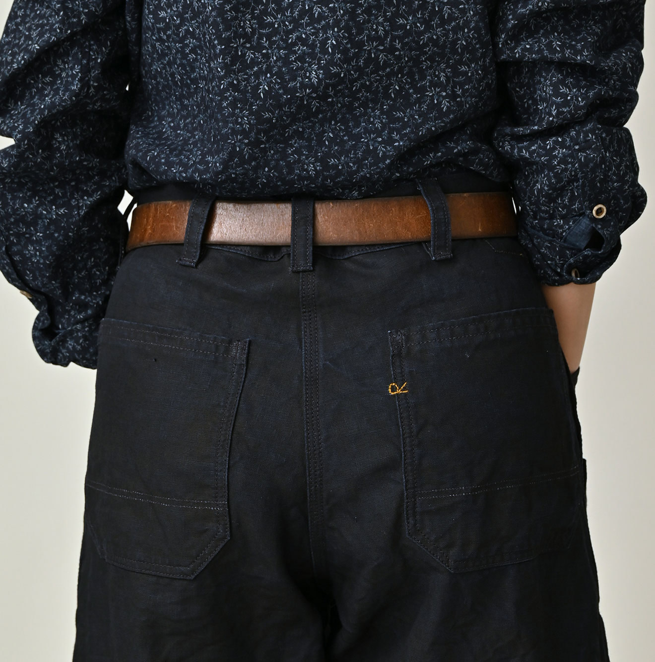 Indigo Linen Herringbone 908 Painter Pants Detail