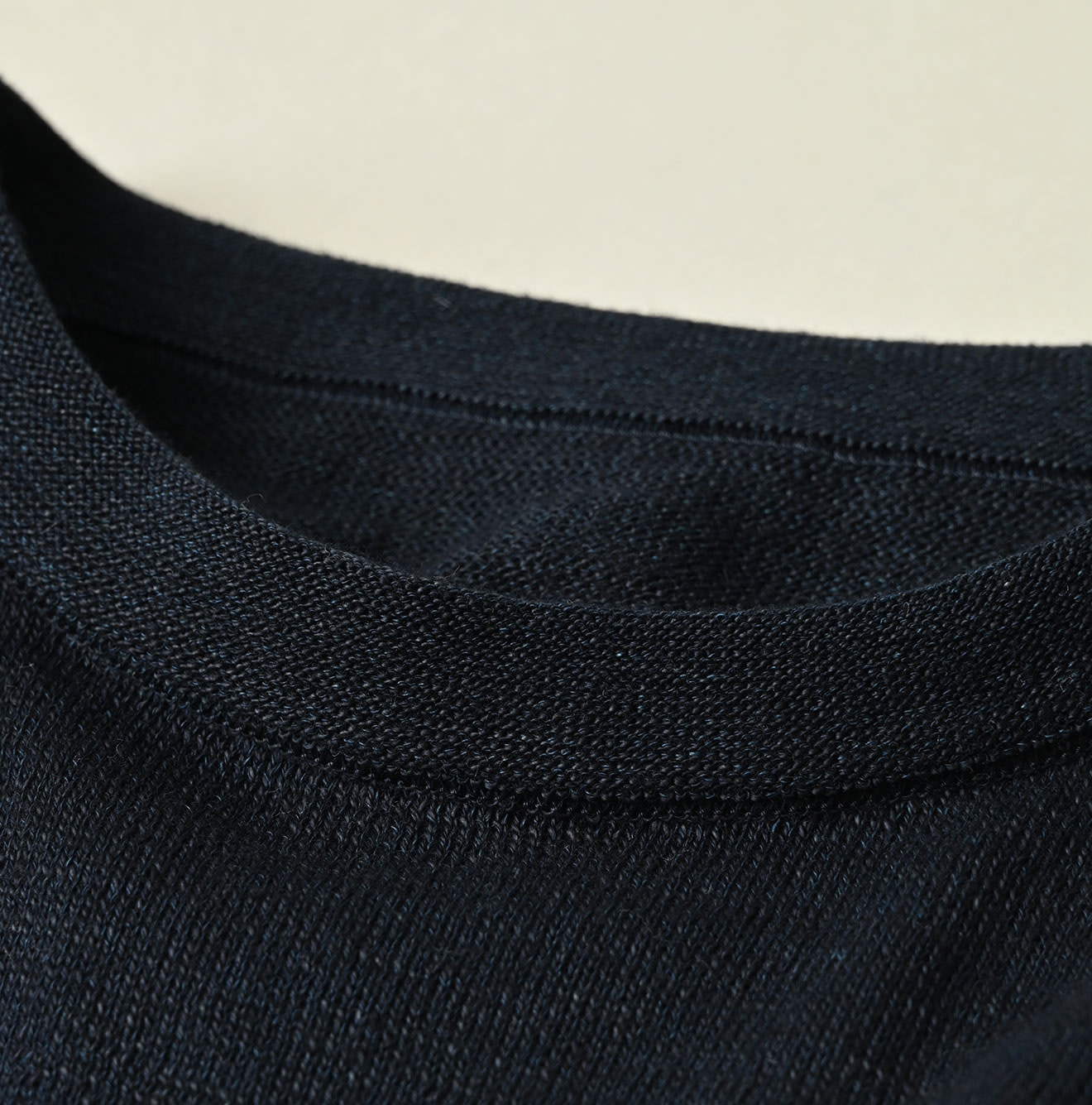Indigo Whole Super Gauze 908 Crew Detail