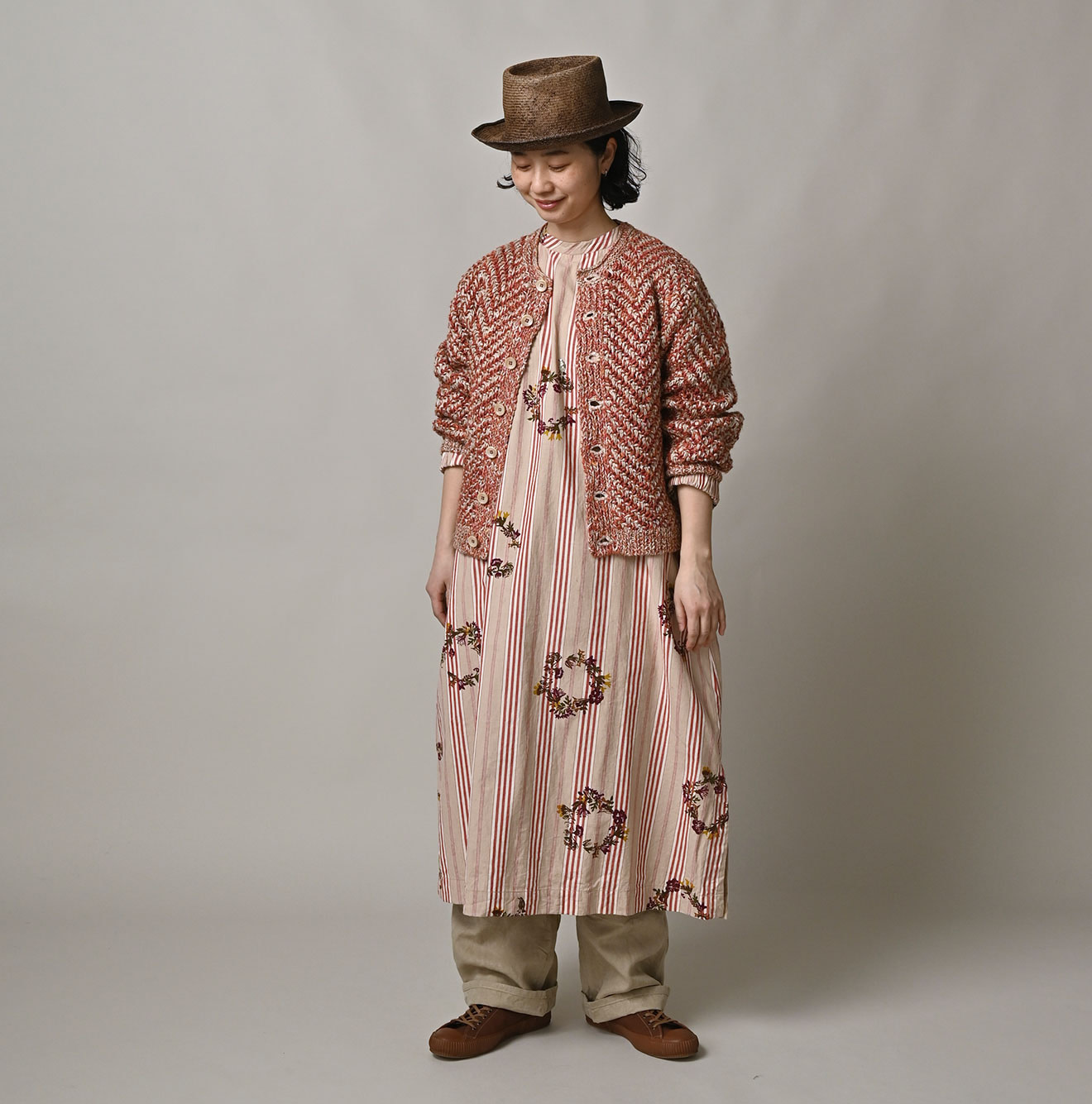 Linen Herringbone Bolero Female Model