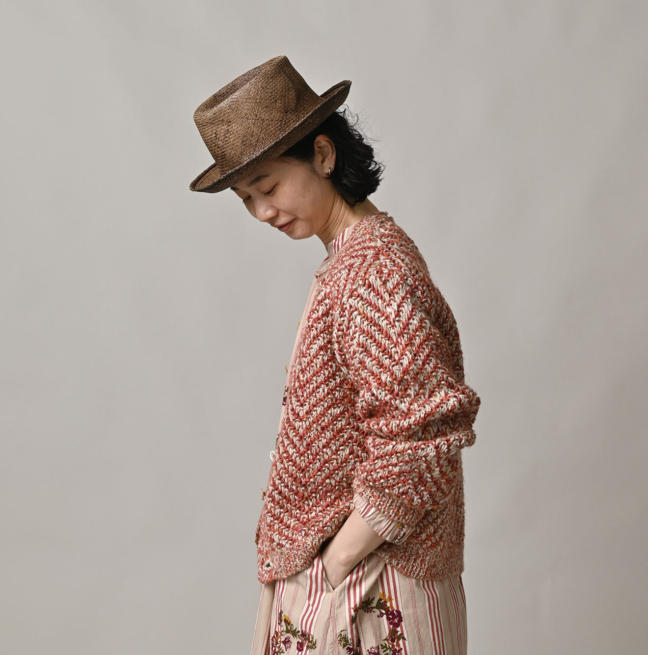 Linen Herringbone Bolero Female Model