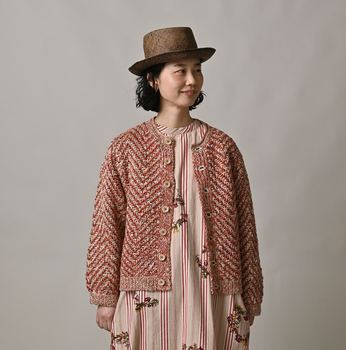 Linen Herringbone Bolero Female Model