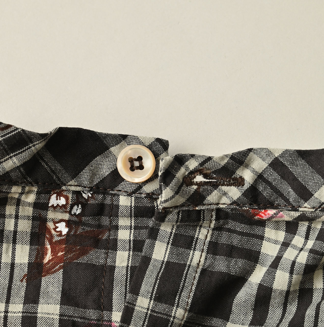 Indian Khadi OX SAIJIKI Poyon Puff Blouse Detail