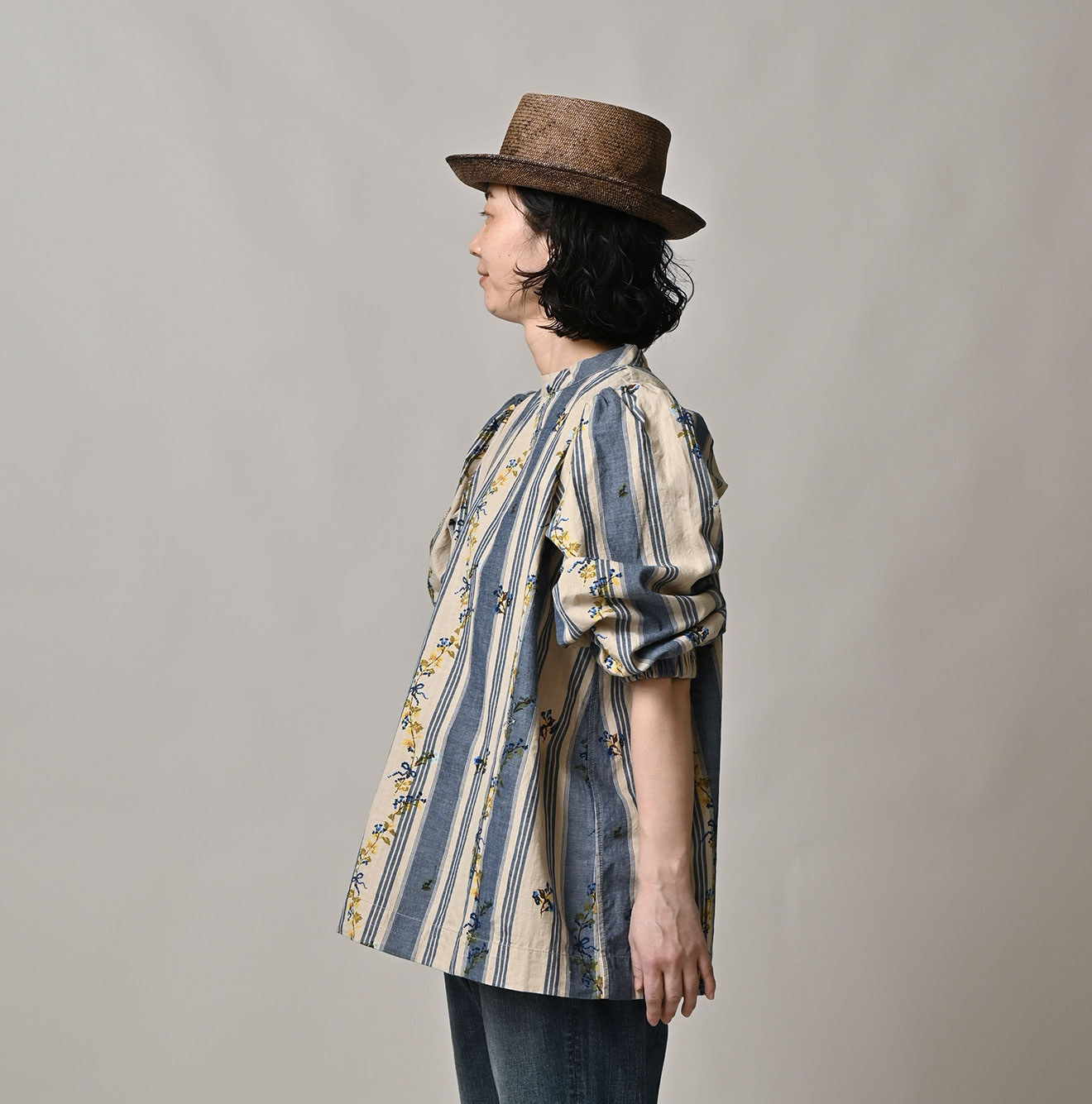 Indian Khadi OX SAIJIKI Poyon Puff Blouse Female Model