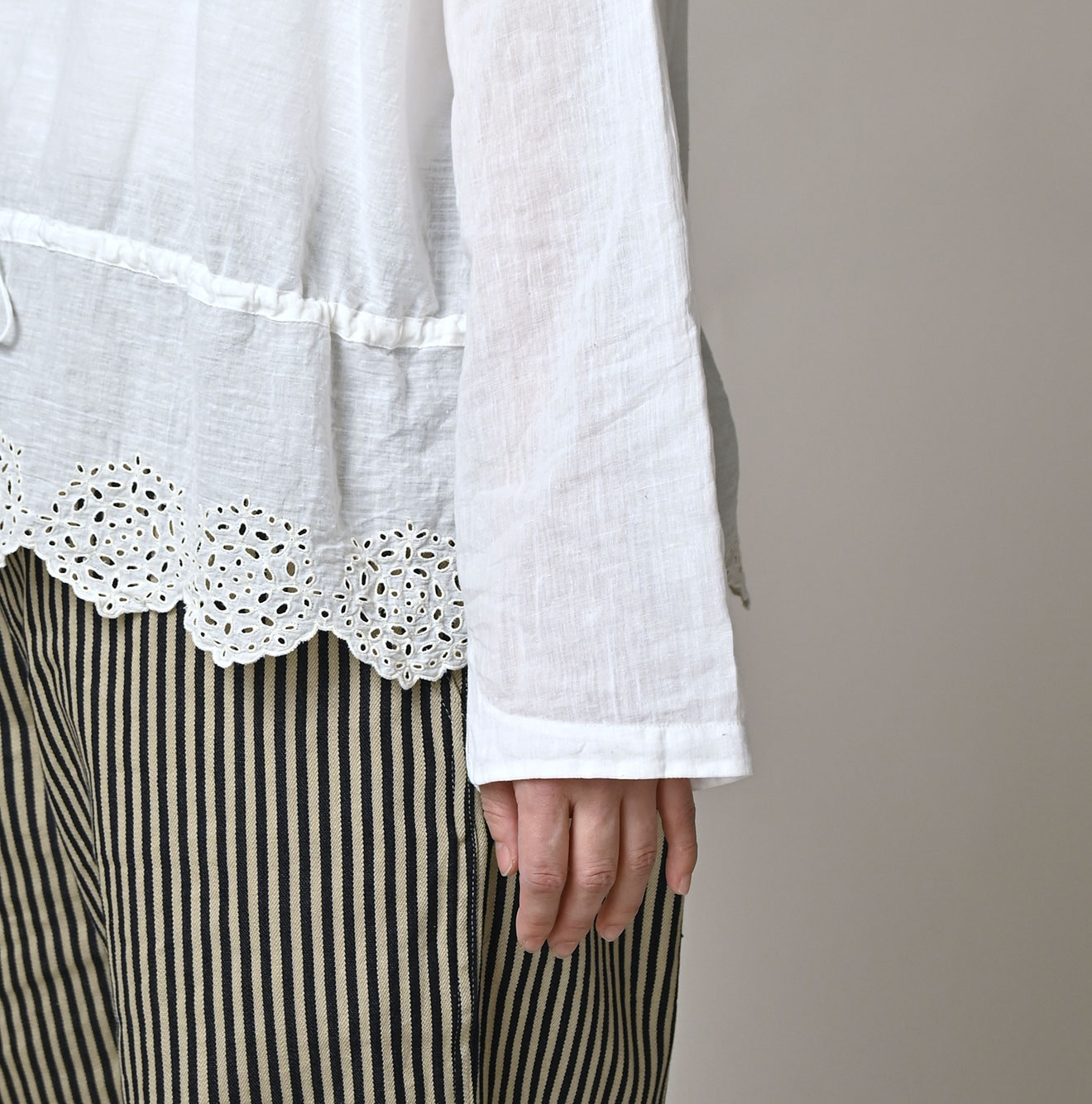 Indian Khadi Peplum Cutwork Embroidered M Shirt Detail