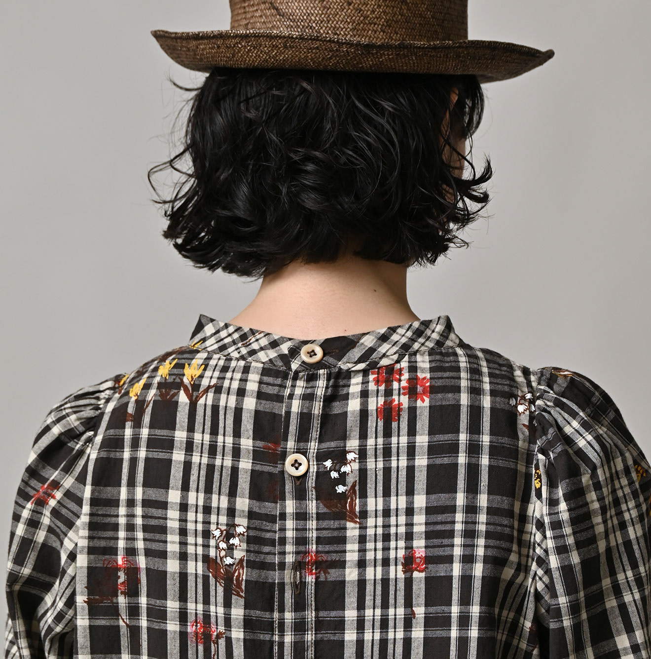 Indian Khadi OX SAIJIKI Poyon Puff Dress Detail