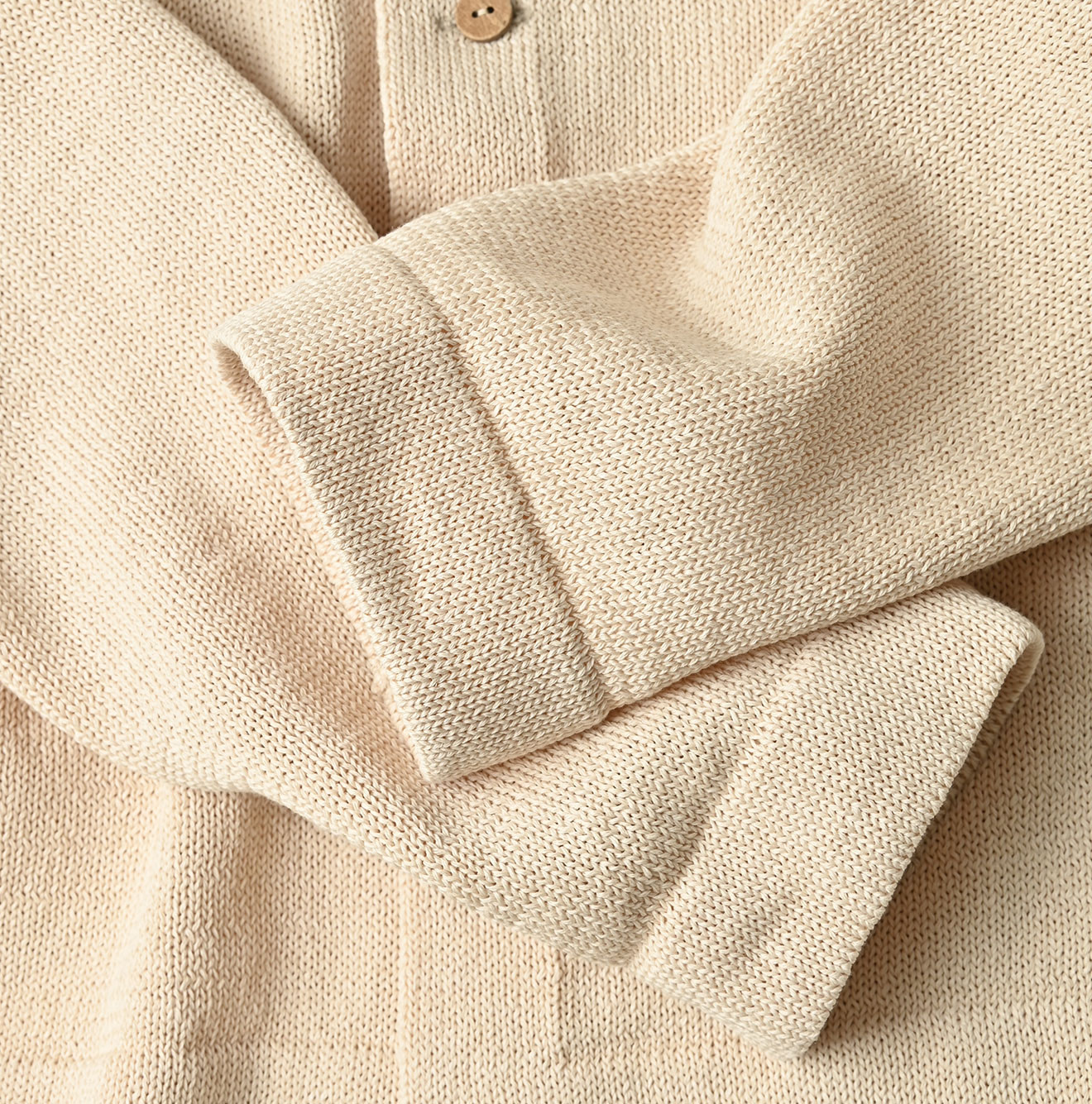 Gima Knitsew Cardigan Detail