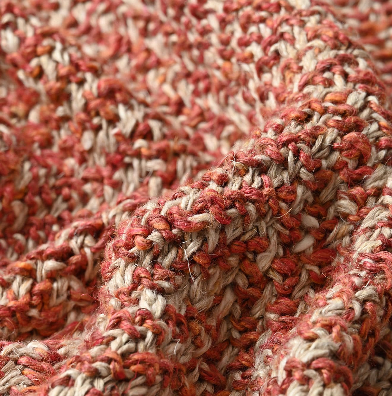 Linen Herringbone 908 Sweater Detail