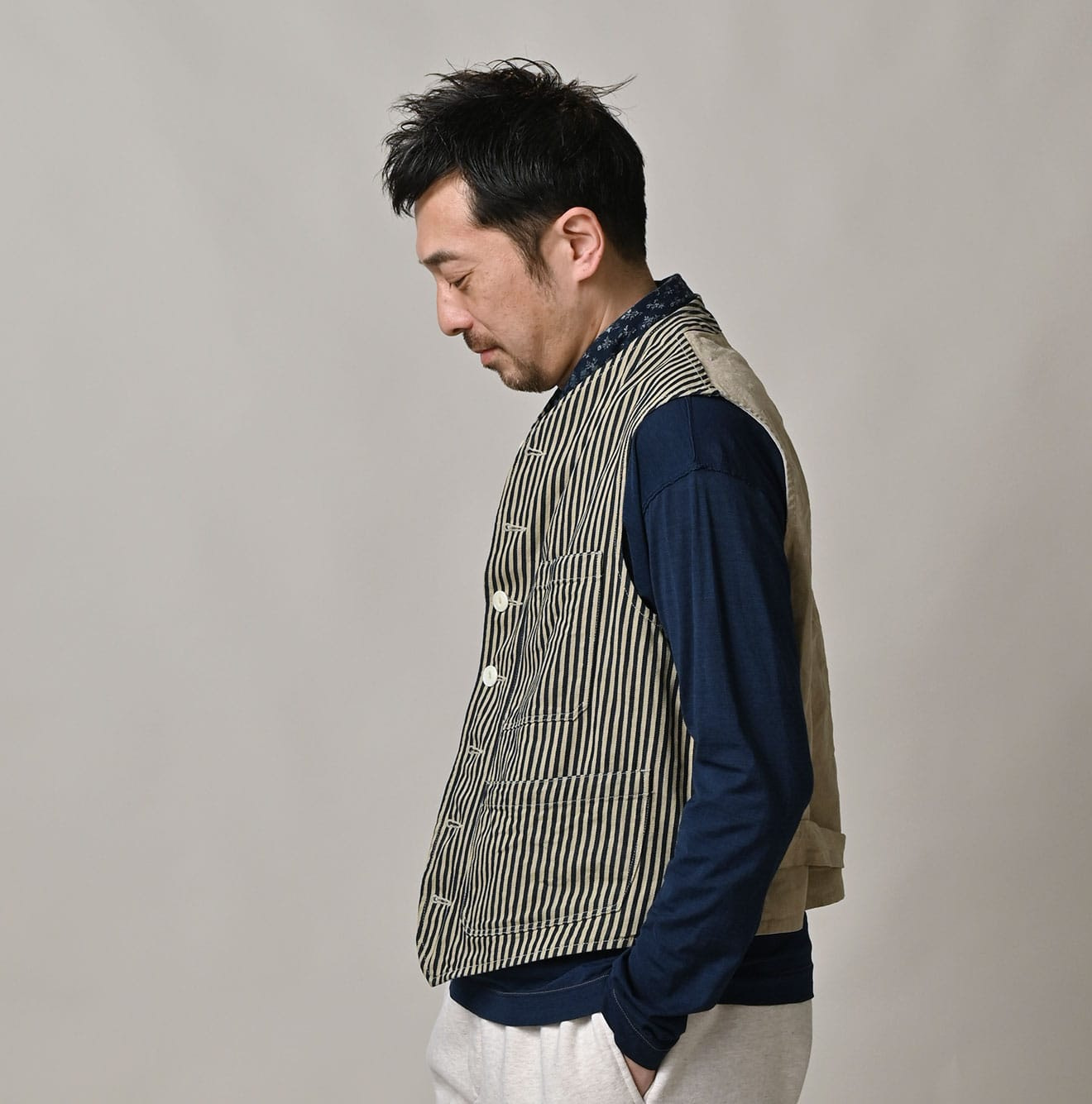 78 Satin Hickory Nou Male Model