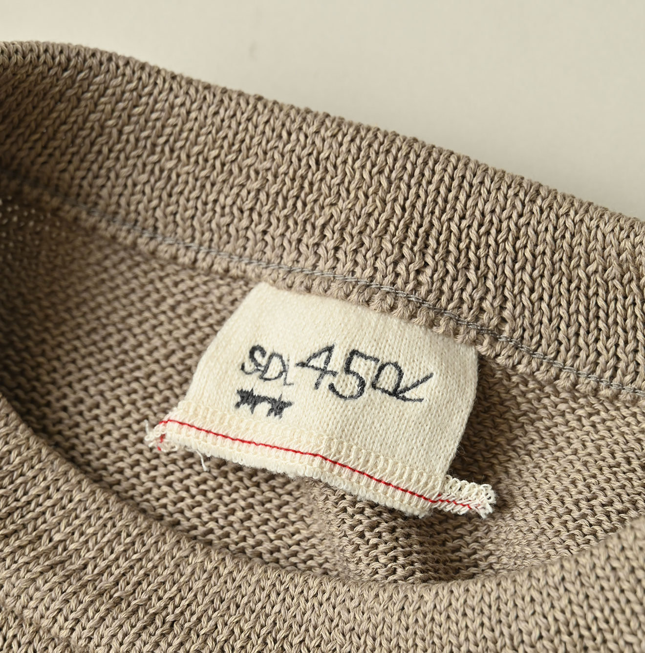 Gima Knitsew 908 M-hiko Detail