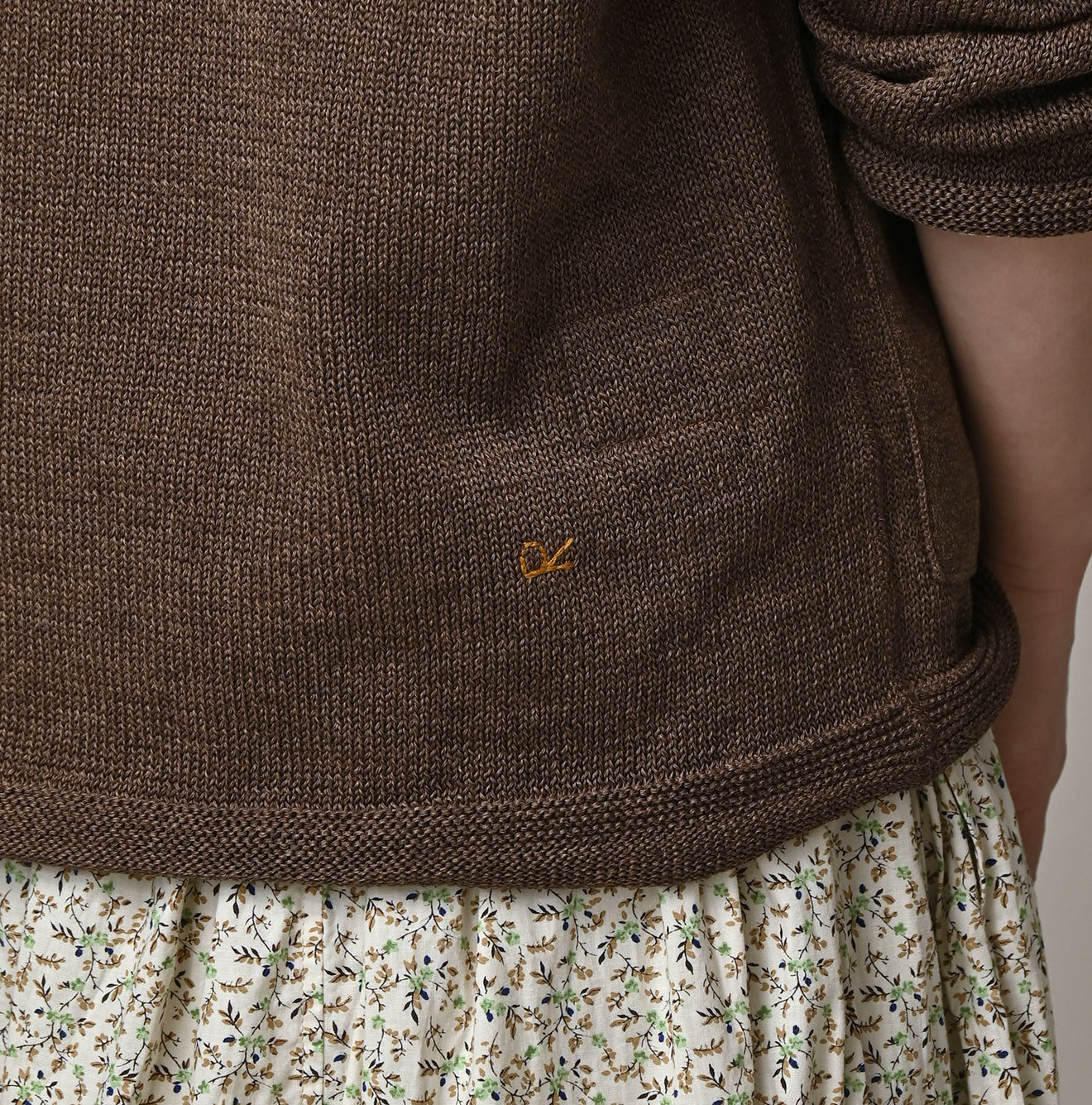 Gima Knitsew Uma Pull Detail