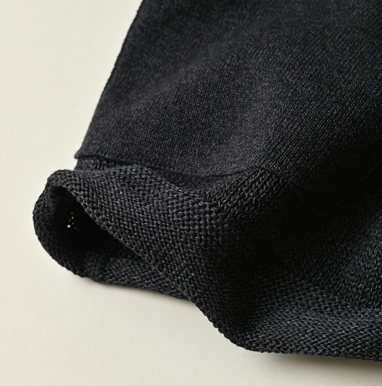 Gima Knitsew Uma Pull Detail