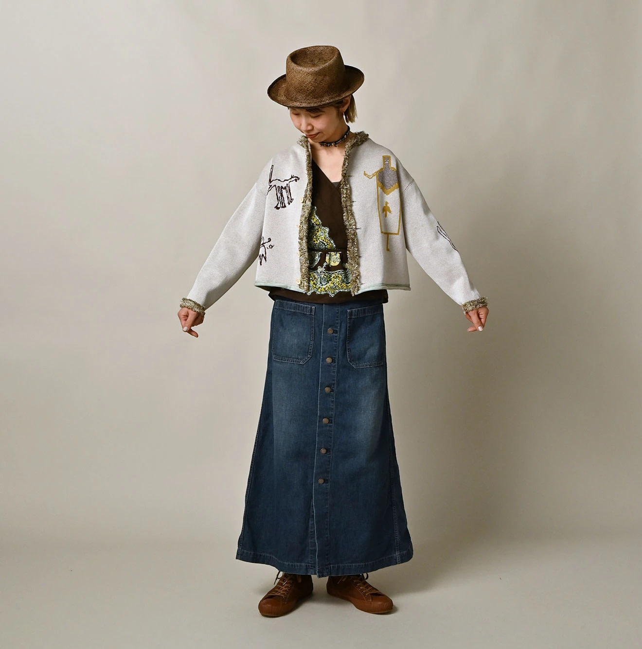 Mugihiko Denim Bell Skirt Zyu Female Model