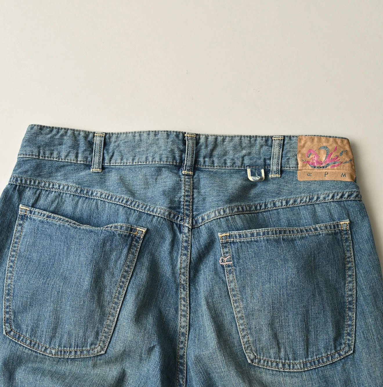 Mugihiko Denim Charlotte 5 Tan Detail