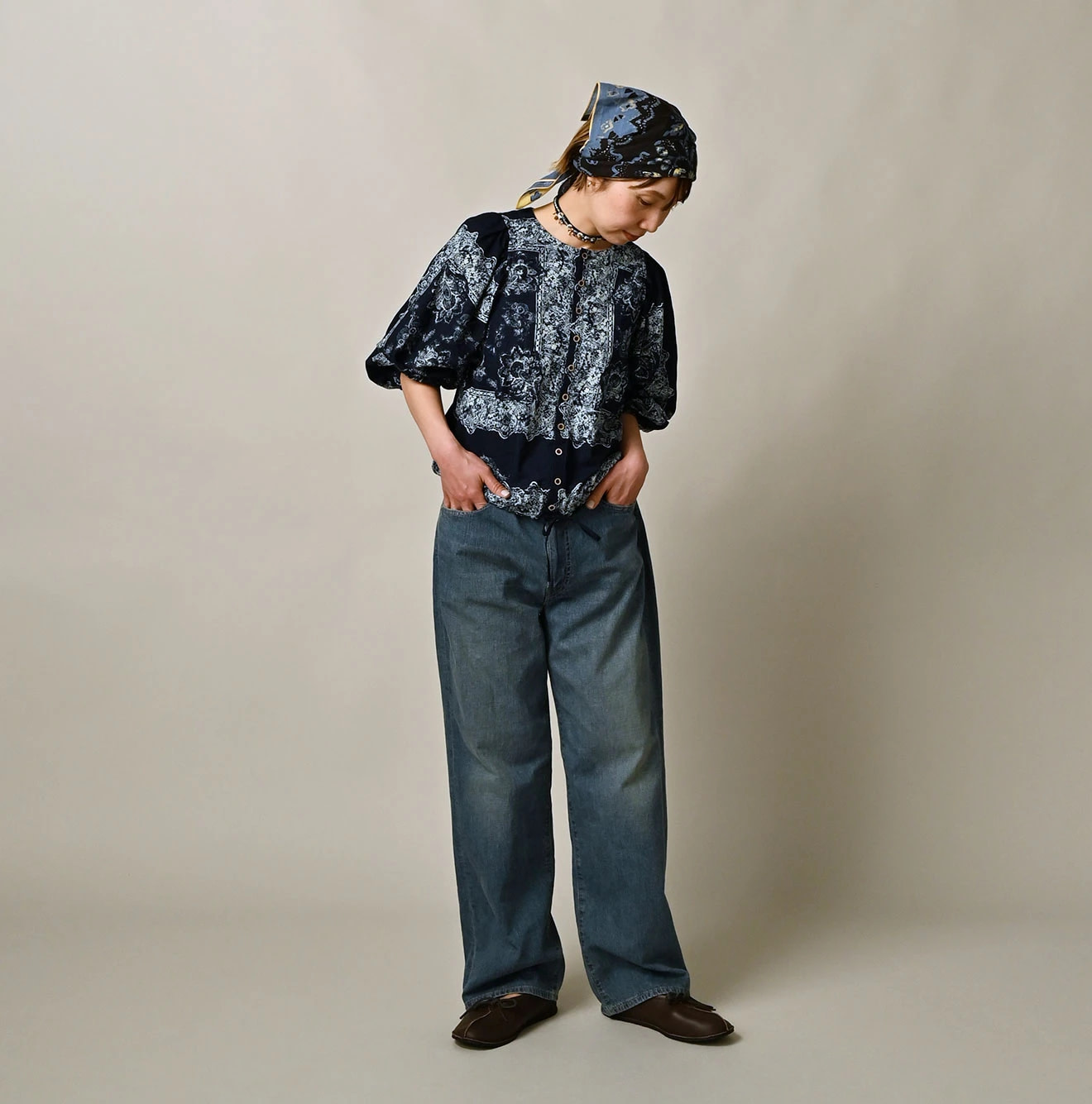 Mugihiko Denim Charlotte 5 Tan Female Model