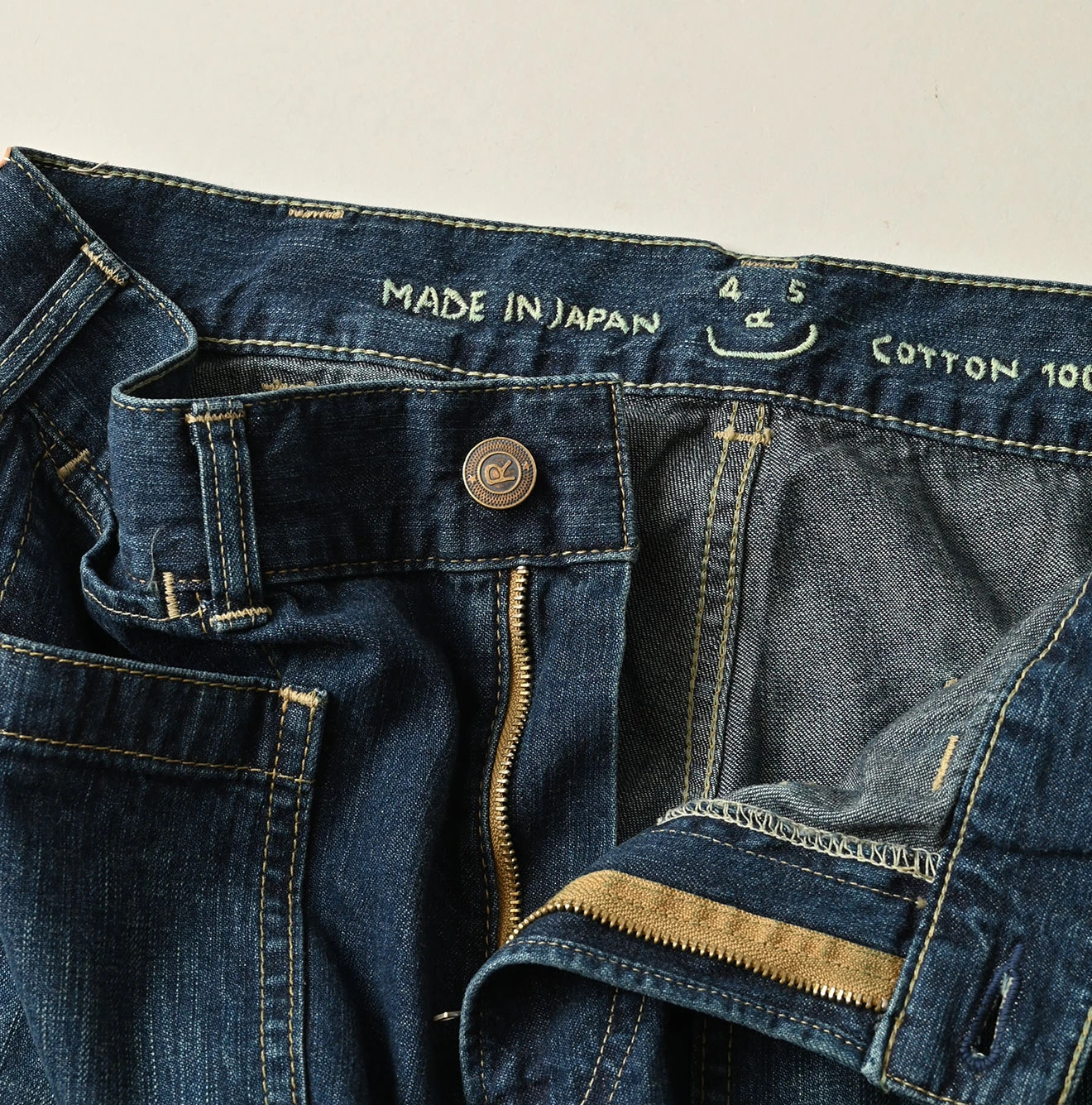 Mugihiko Denim Hippie Bachihime Syou Detail